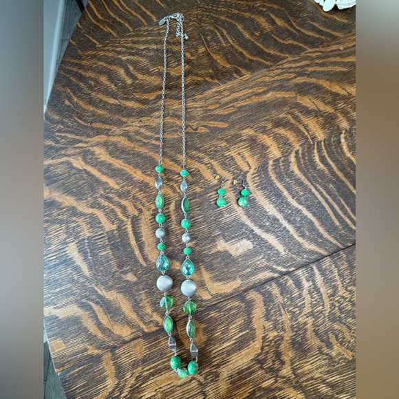 Jewelry - Green Stone Long Necklace and Earring Set - Women Jewelry
